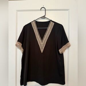 Women’s Black V-Neck Short Sleeve Top with Cream Lace Trim XXL